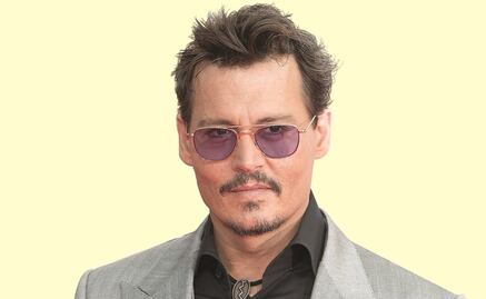 Johnny Depp luce irreconocible en fotos compartidas por sus fans