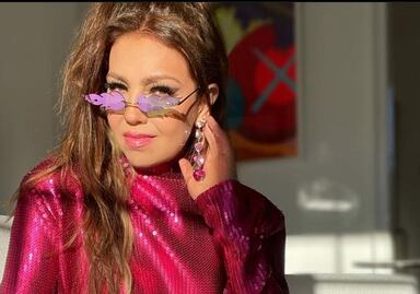 Thalía tiene la pijama perfecta para esta temporada