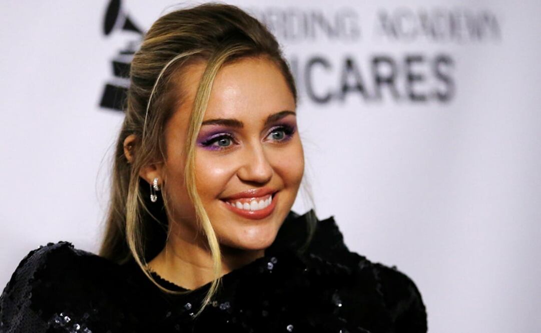 Miley Cyrus calentó de nueva cuenta las redes sociales. Foto: Reuters