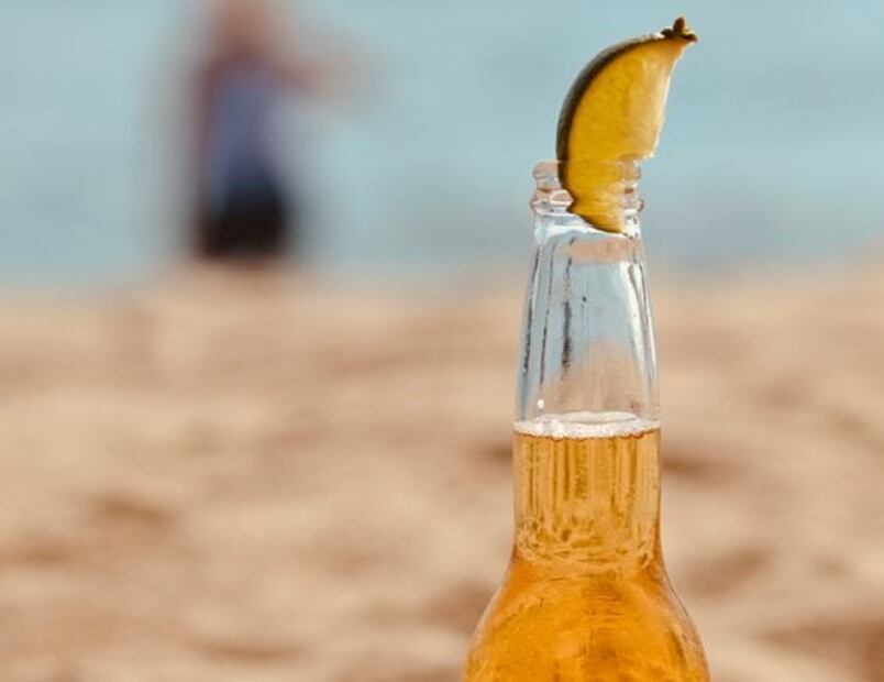 Beneficios de la cerveza con limón