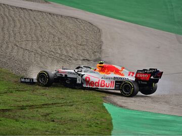 Jefe de Red Bull tacha de decepcionante la actuación de 'Checo' Pérez