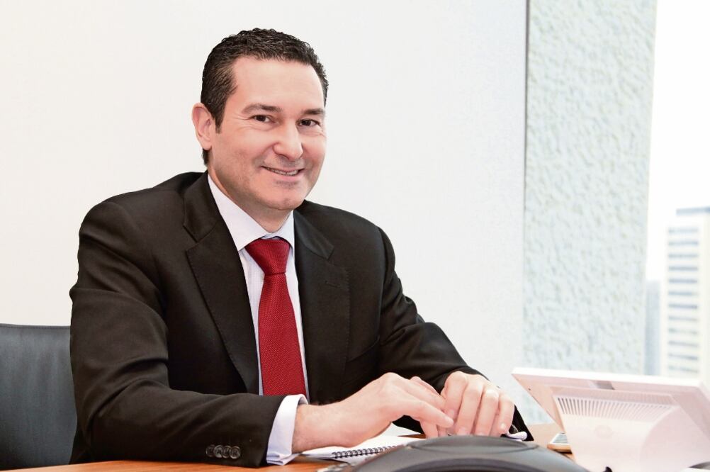 Renato Grandmont, director de inversiones en Latinoamérica de UBS Banca Privada, divide la agenda económica de Donald Trump en tres áreas, donde la relación exterior es uno de los principales retos para México (CARLOS MEJÍA.EL UNIVERSAL)