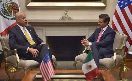 Peña Nieto recibe a Jeh Johnson en Los Pinos