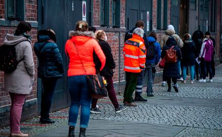 Alemania rompe récord de muertes por Covid-19 mientras busca llevar la vacuna a todos