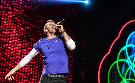 Chris Martin de Coldplay visita a fan con cáncer