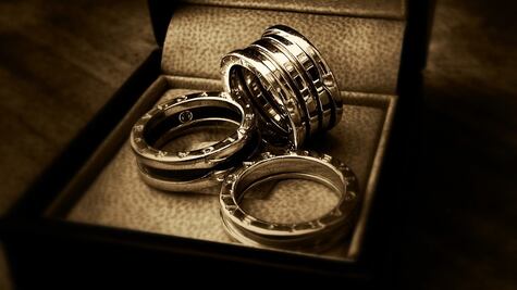 Plata toca máximo en décadas mientras cede la "fiebre por el oro"; el cobre también logra nivel más alto en su historia