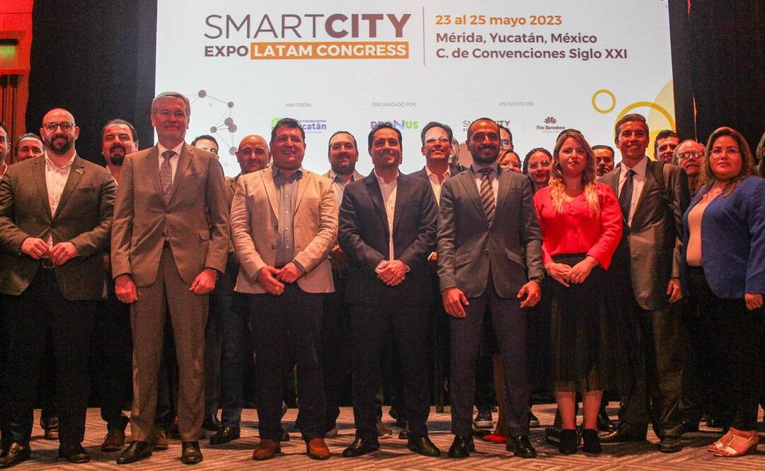 El gobernador del estado de Yucatán, Mauricio Vila, encabezó la conferencia de prensa Networking Nigh por el Smart City Expo LATAM Congress, en el Hotel Ritz Carlton / Foto de Hugo Salvador. EL UNIVERSAL