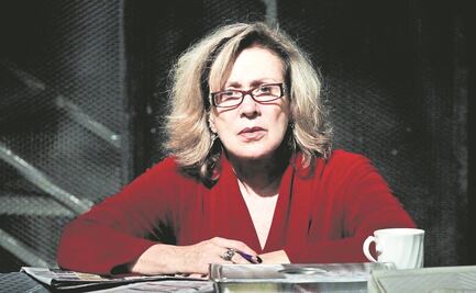 Laura Zapata confunde a gobernador con diputado