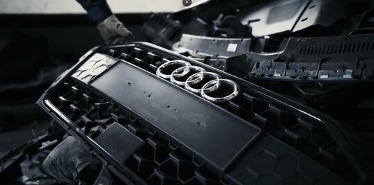 Audi recicla parrillas para crear cinturones de seguridad