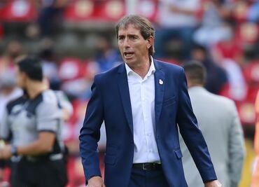 Guillermo Almada es oficializado como nuevo entrenador del Pachuca