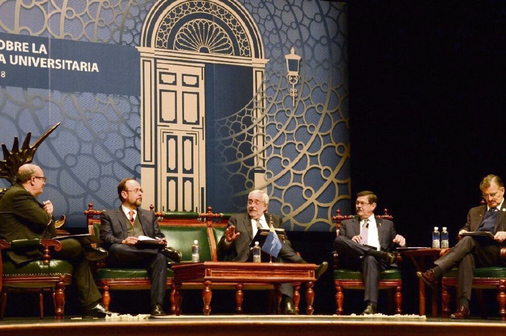 El rector de la UNAM participó en el conversatorio “Diálogos sobre la autonomía en las universidades”. (UNAM)