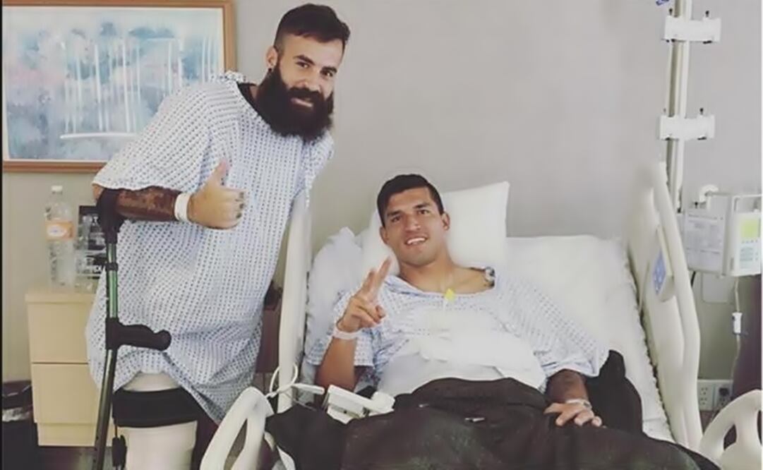 Marc Crosas is also in the hospital and visited his teammate. (Photo: Taken from: /instagram.com/marccrosas/)