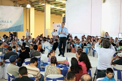 Moreno Valle: posible, revertir la difícil situación económica