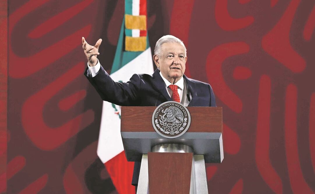 El presidente Andrés Manuel López Obrador asegura que lo que se pretende es imponer una auténtica democracia y que se termine con los fraudes electorales. Foto: Diego Simón/ EL UNIVERSAL.