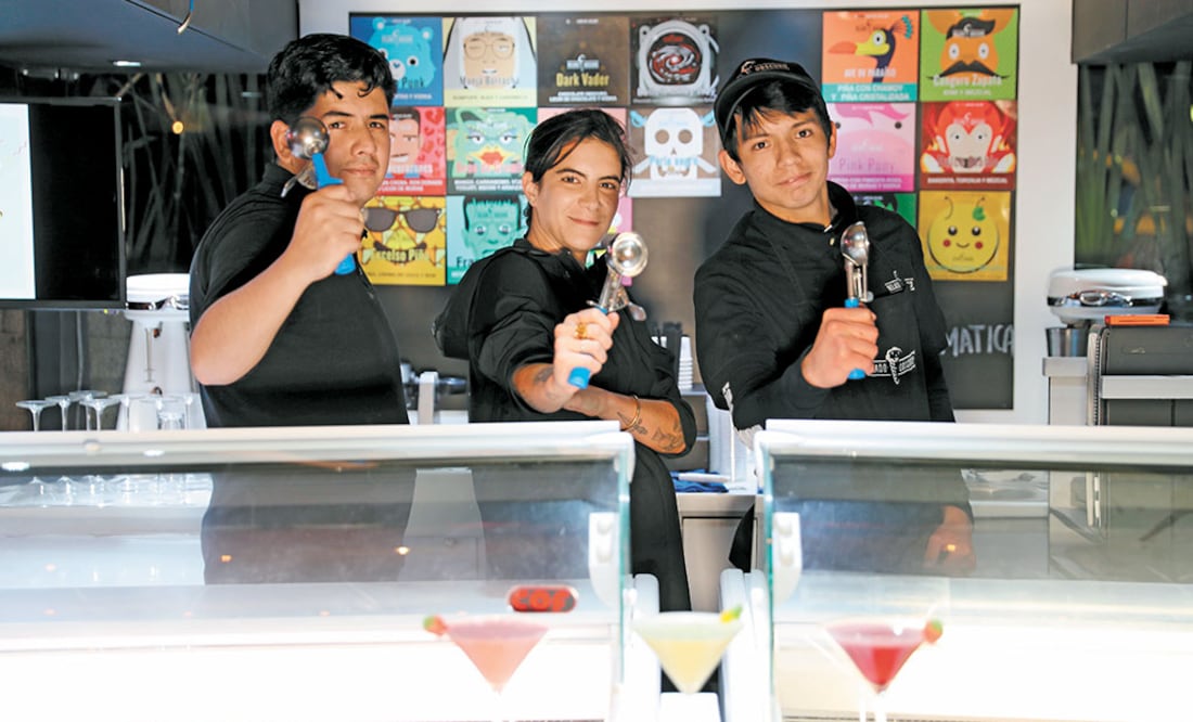 La heladería emplea a más de 50 personas para elaborar y vender sus productos. JUAN CARLOS REYES/EL UNIVERSAL