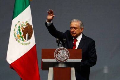 AMLO convoca a "fiesta" en el Zócalo el 1 de julio para conmemorar su triunfo de hace 5 años