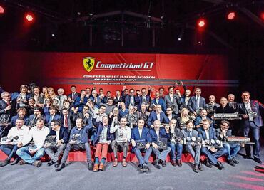 Ferrari premia a Martín Fuentes