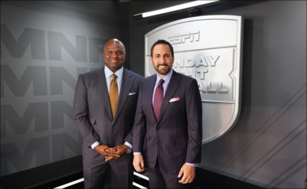 ¿Qué hace especial el Monday Night Football de la CDMX y dónde verlo?