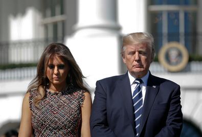 Trump rinde homenaje a víctimas del tiroteo en Las Vegas