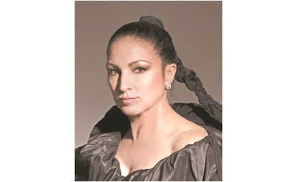 Estefan regresa con más amor