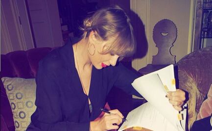 Taylor Swift deja Sony Music y firma exclusividad con Universal Music