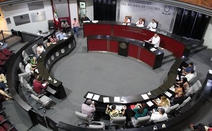 Congreso de Colima pide que la UIF investigue a exgobernador Mario Anguiano