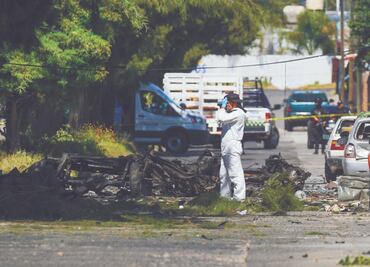 Estallan coches bomba en Acámbaro y Jerécuaro; hay tres policías heridos, uno de gravedad