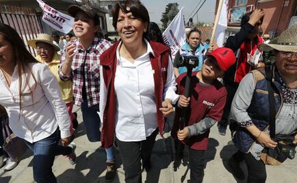 Niño reportero entrevista a Delfina Gómez