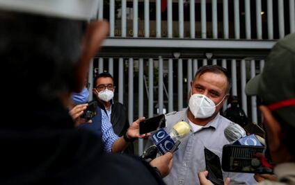 Adrián LeBarón ve lenta la investigación sobre ataque a su familia