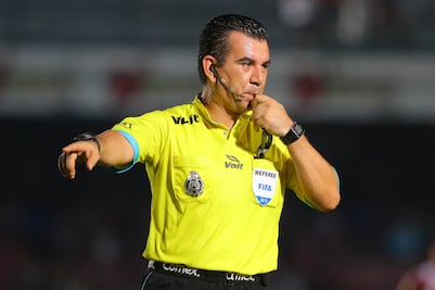 Nueva revuelta arbitral, ahora en la cancha