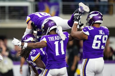 Kirk Cousins comanda victoria de Minnesota