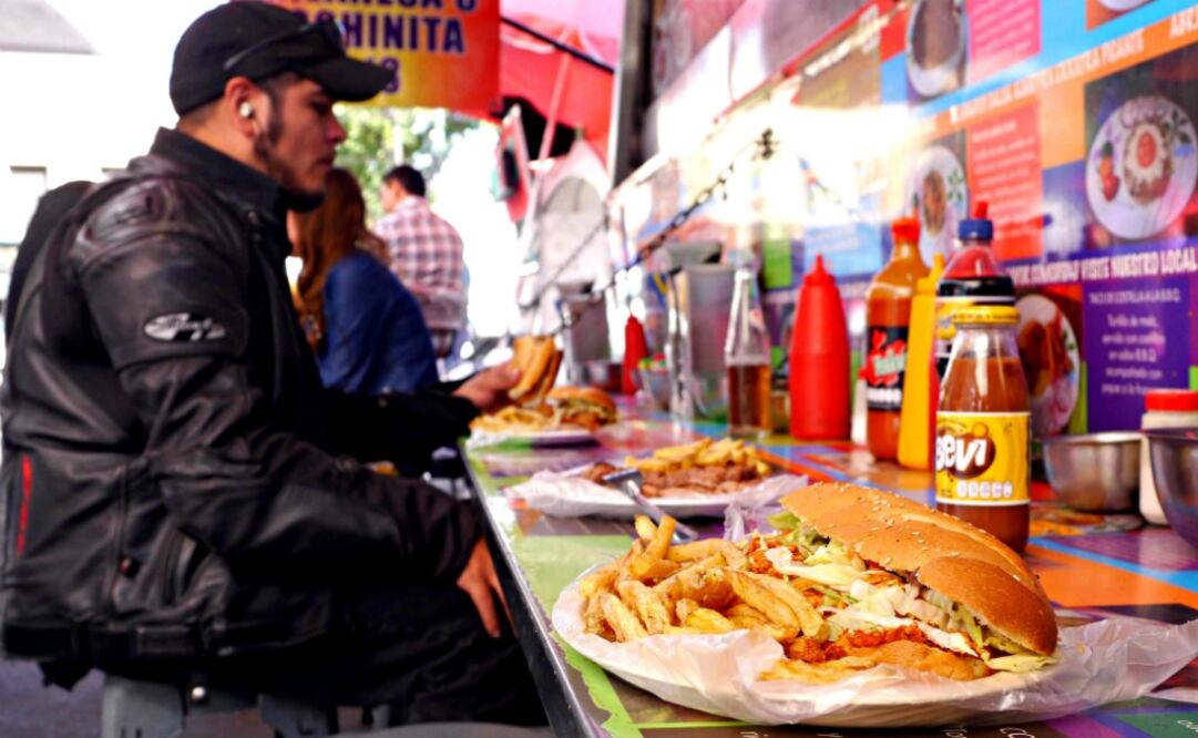 Prueba las tortas de Almeyra, con ingredientes yucatecos. (Foto: Paulo Vidales) 