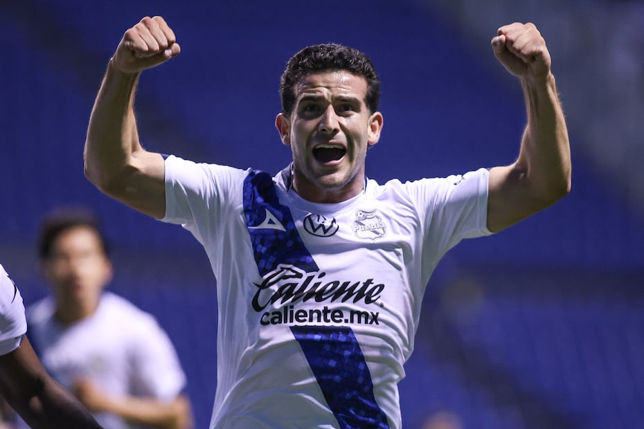 Eduardo Mustre en festejo de gol con Puebla, durante la Jornada 5 del Apertura 2026 - Foto: Imago7