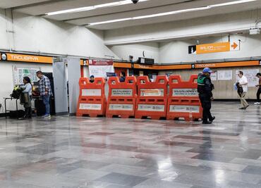 A casi dos meses del ataque en estación Tacubaya de Línea 7 del Metro, sigue activo operativo de seguridad; hay arco detector de metales