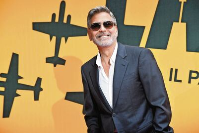 Clooney explota su humor negro en "Catch-22"