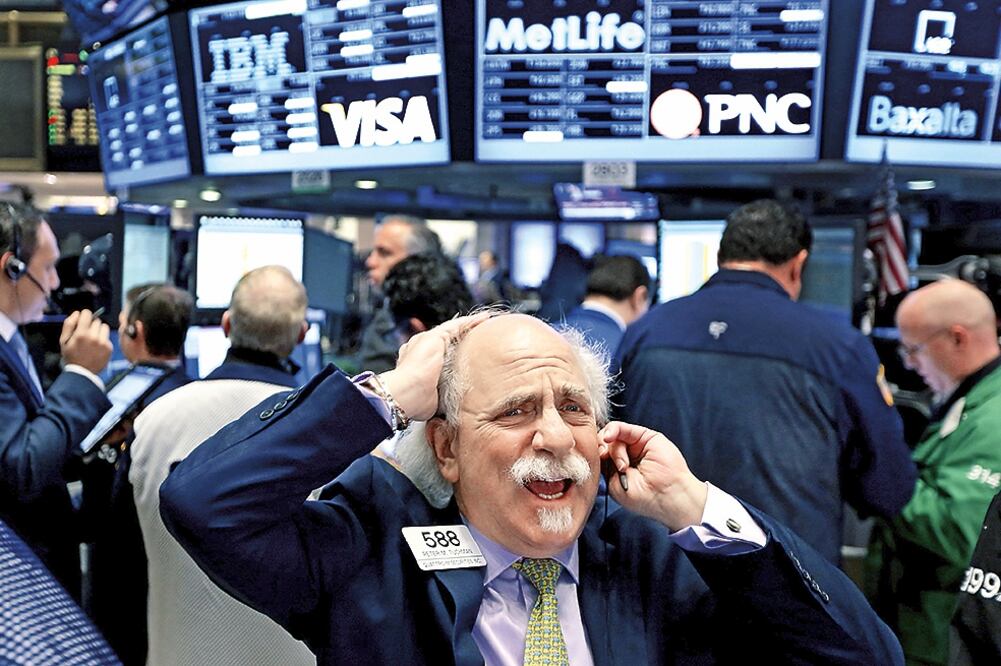 Para la Concamin, en el primer bimestre de 2016, la caída de los precios del petróleo y el entorno económico mundial impactó a la IP (ARCHIVO EL UNIVERSAL)