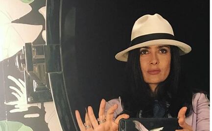 Salma Hayek muestra su gusto por el picante
