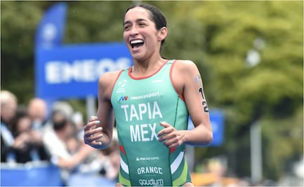 ¡HISTÓRICA! Rosa Tapia gana medalla de plata en la Serie Mundial de Triatlón en Japón