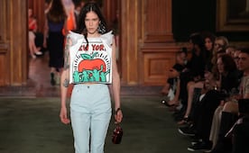 Cuero, volantes y arte pop en el desfile de Louis Vuitton en Nueva York