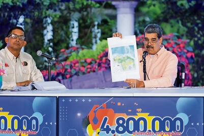 En medio de tensión con Guyana, Maduro fustiga a opositores