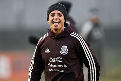 "Chicharito" envía mensaje por el Día de las Madres