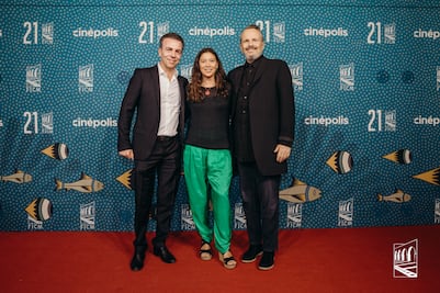 Miguel Bosé fue lo que no quiso ser durante tres días: habló, habló y habló