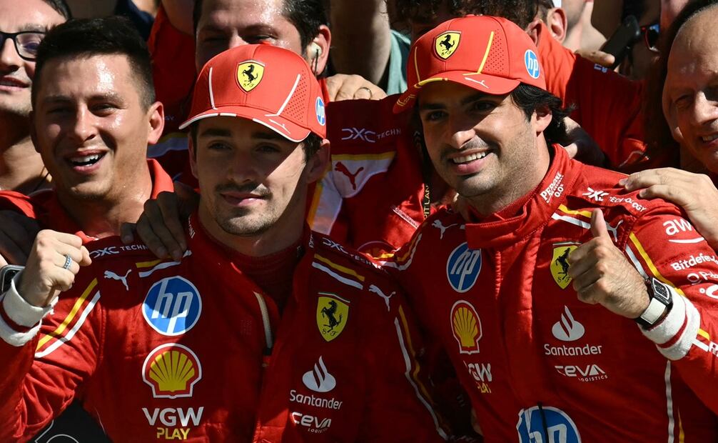 Charles Leclerc y Carlos Sainz con Ferrari, después de la carrera del Gran Premio de Estados Unidos - Foto: AFP