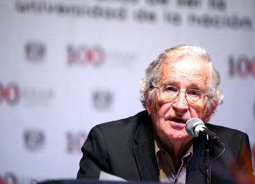 Chomsky teme que se desate una guerra nuclear durante mandato de Trump