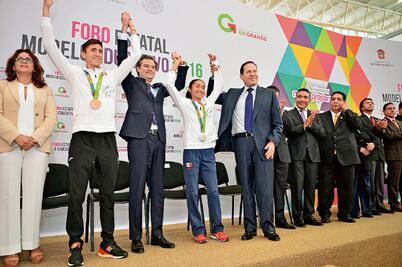 Anuncia Ávila universidades bilingües en el Edomex