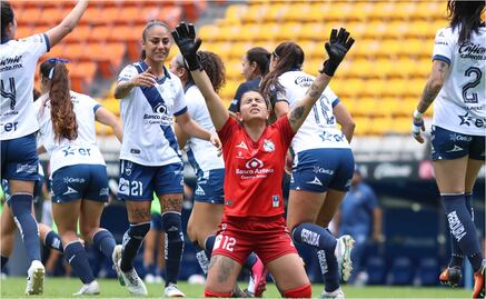Karla Morales se convierte en la primera portera en meter gol en la Liga MX Femenil