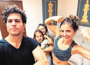 Dulce, cuarentena de Michelle Renaud y Danilo Carrera