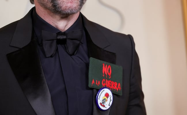 Javier Bardem exige una "Palestina Libre" durante los Oscar; condena la guerra "ilegal" en Irán