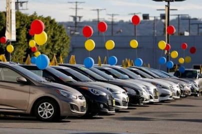 Arrendadoras de vehículos aumentan 41% la compra de autos; la de camiones retrocede 18%, reporta AMDA