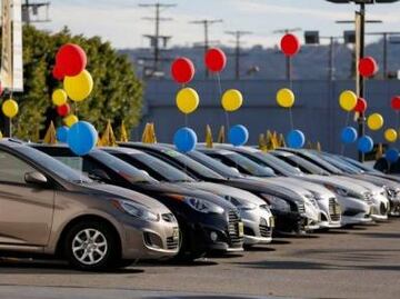 Arrendadoras de vehículos aumentan 41% la compra de autos; la de camiones retrocede 18%, reporta AMDA